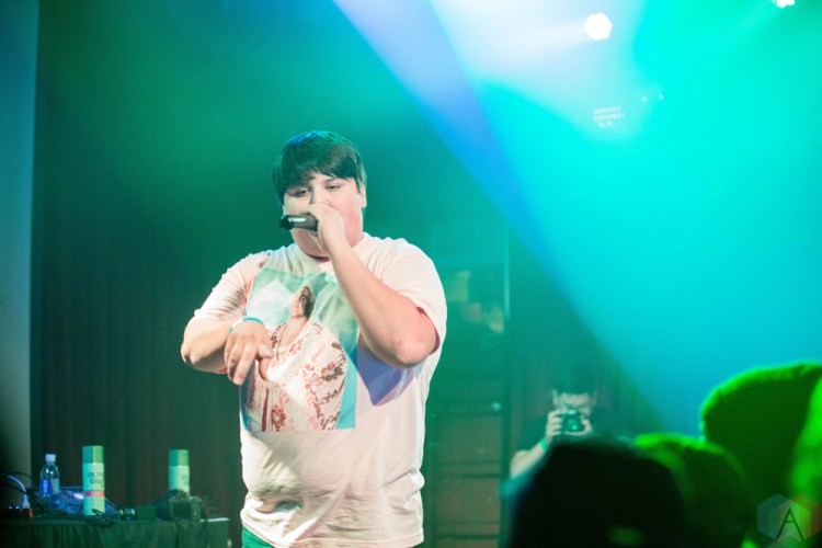 Travis Thompson performs at Neumos in Seattle on November 12, 2016. (Photo: Daniel Hager/Aesthetic Magazine)