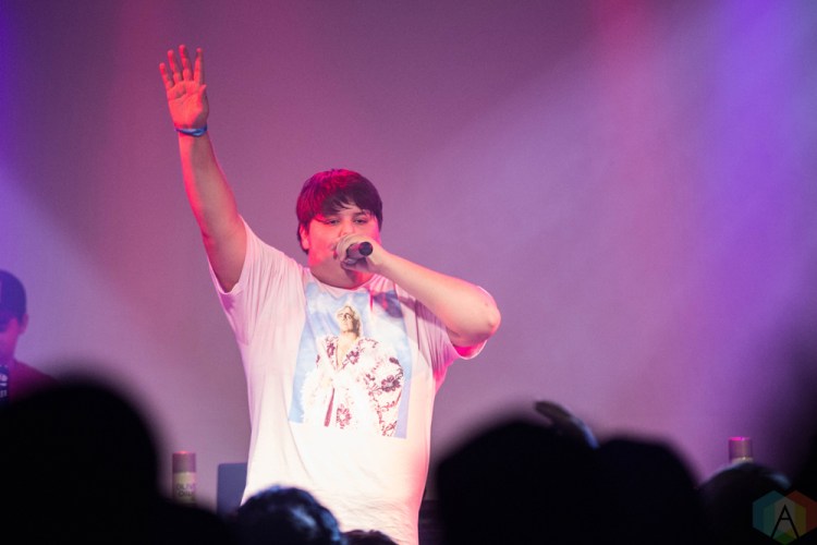 Travis Thompson performs at Neumos in Seattle on November 12, 2016. (Photo: Daniel Hager/Aesthetic Magazine)