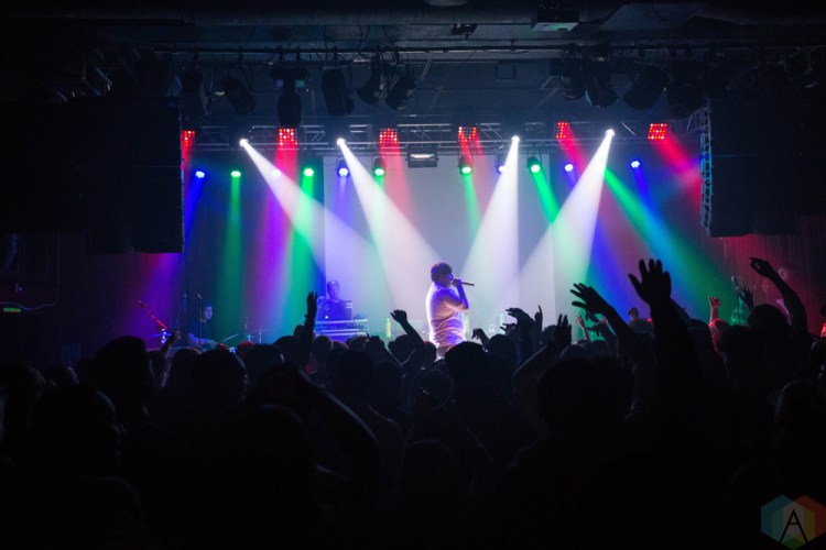 Travis Thompson performs at Neumos in Seattle on November 12, 2016. (Photo: Daniel Hager/Aesthetic Magazine)