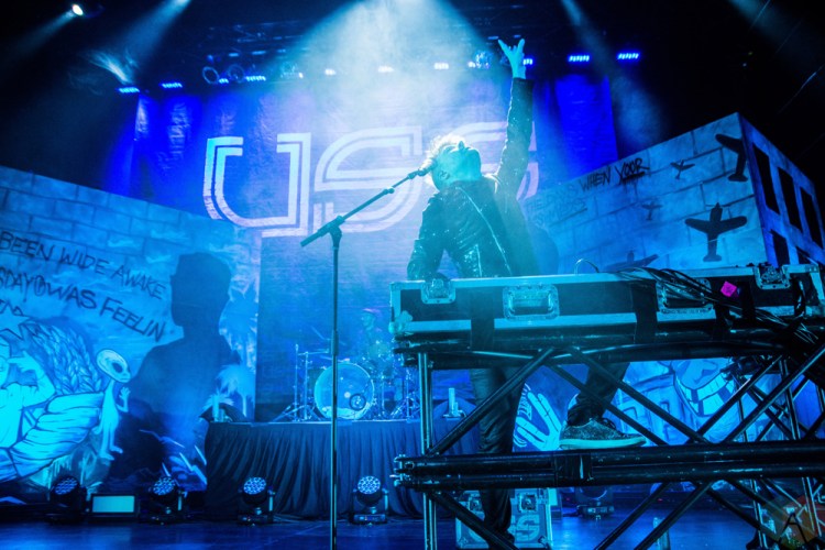 USS performs at the Danforth Music Hall in Toronto on November 19, 2016. (Photo: Tyler Roberts/Aesthetic Magazine)