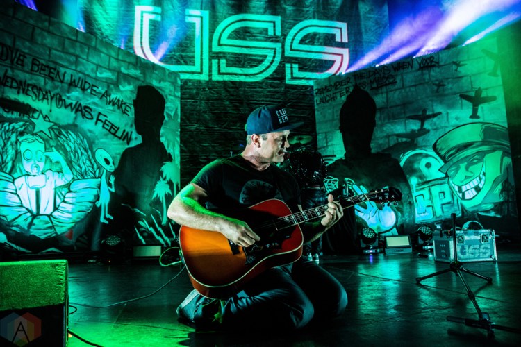 USS performs at the Danforth Music Hall in Toronto on November 19, 2016. (Photo: Tyler Roberts/Aesthetic Magazine)