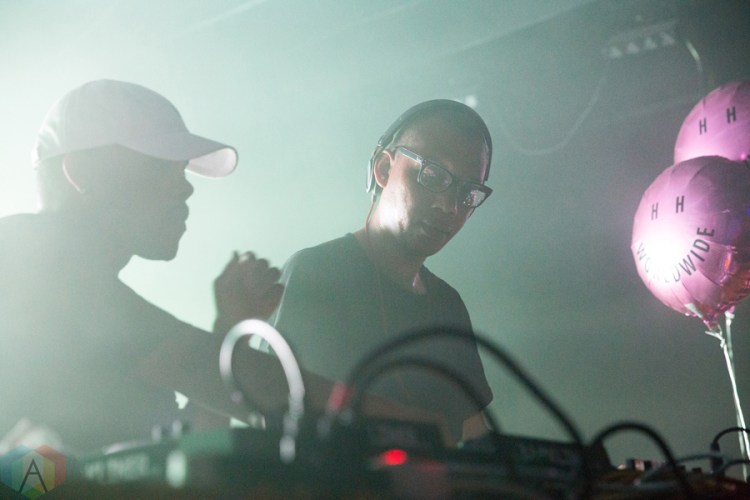 Vindata performs at The Hoxton in Toronto on November 5, 2016. (Photo: Brendan Albert/Aesthetic Magazine)