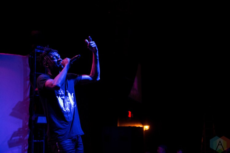 Zelooperz performs at the Town Ballroom in Buffalo, New York on November 3, 2016. (Photo: Josh Ladouceur/Aesthetic Magazine)