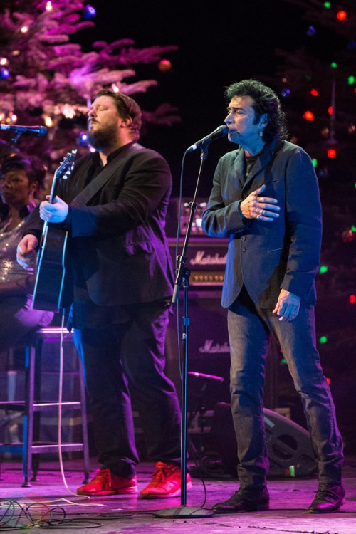 Andy Kim performs at the 2016 Andy Kim Christmas Concert at the Queen Elizabeth Theatre in Toronto on December 7, 2016. (Photo: Brendan Albert/Aesthetic Magazine)