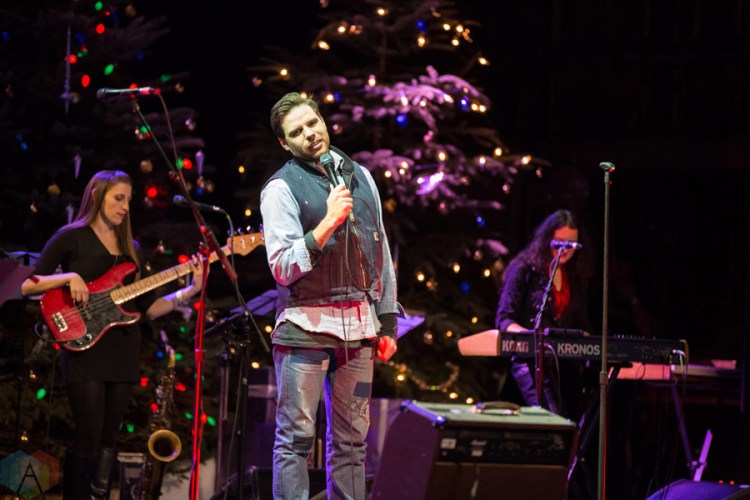 Bahamas performs at the 2016 Andy Kim Christmas Concert at the Queen Elizabeth Theatre in Toronto on December 7, 2016. (Photo: Brendan Albert/Aesthetic Magazine)