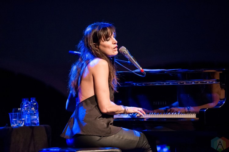 Chantal Kreviazuk performs at the Danforth Music Hall in Toronto on December 1, 2016. (Photo: Orest Dorosh/Aesthetic Magazine)
