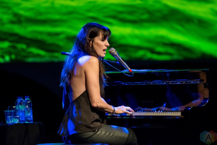 Chantal Kreviazuk performs at the Danforth Music Hall in Toronto on December 1, 2016. (Photo: Orest Dorosh/Aesthetic Magazine)