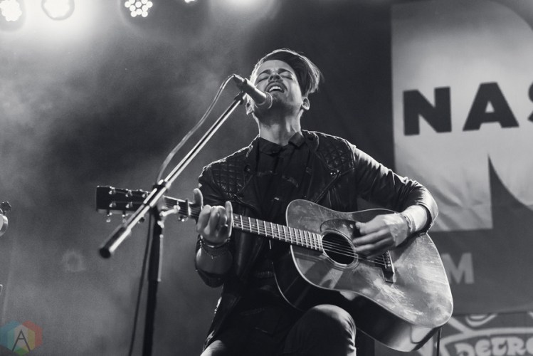 Chase Bryant performs at St. Andrew's Hall in Detroit on December 14, 2016. (Photo: Jennifer Boris/Aesthetic Magazine)