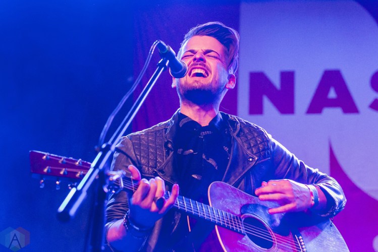 Chase Bryant performs at St. Andrew's Hall in Detroit on December 14, 2016. (Photo: Jennifer Boris/Aesthetic Magazine)