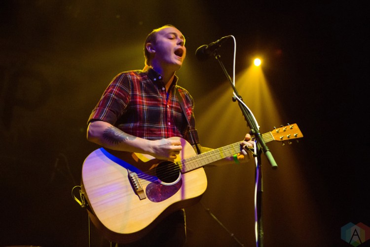 Chris Cresswell performs at the Danforth Music Hall in Toronto on December 14, 2016. (Photo: Katrina Lat/Aesthetic Magazine)