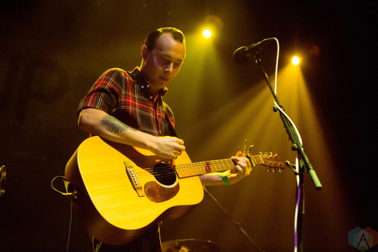 Chris Cresswell performs at the Danforth Music Hall in Toronto on December 14, 2016. (Photo: Katrina Lat/Aesthetic Magazine)