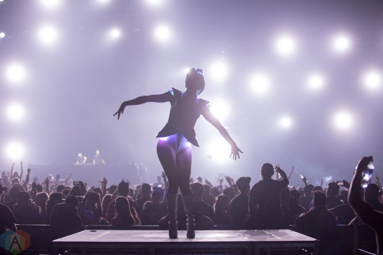 Contact Winter Music Festival at BC Place in Vancouver on December 27, 2016. (Photo: Isaac Wray/Aesthetic Magazine)