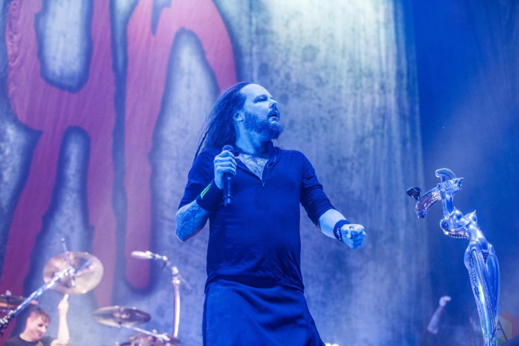 Korn performs at Manchester Arena in Manchester, UK on December 12, 2016. (Photo: Priti Shikotra/Aesthetic Magazine)