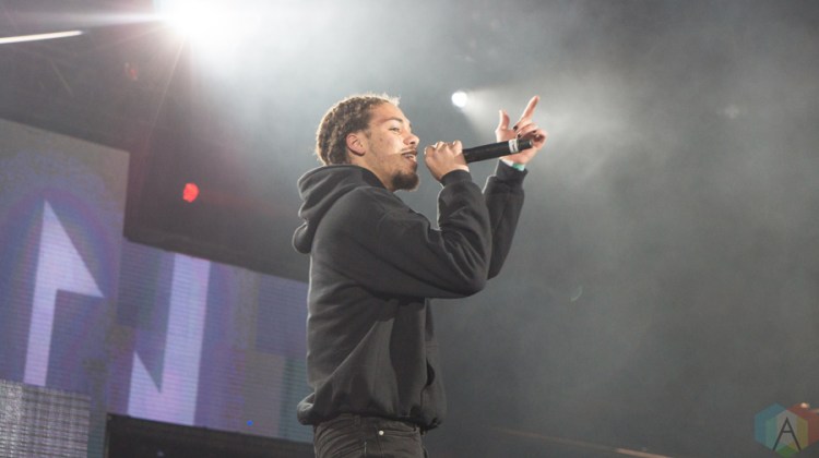 Kweku Collins performs at Reaction NYE at the Donald E. Stephenson Convention Center in Rosemont, IL on December 30, 2016. (Photo: Taylor Ohryn/Aesthetic Magazine)
