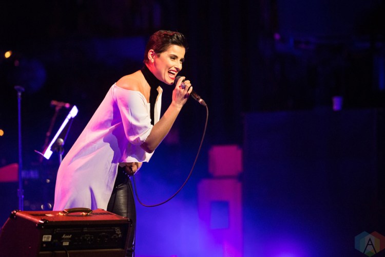 Nelly Furtado performs at the 2016 Andy Kim Christmas Concert at the Queen Elizabeth Theatre in Toronto on December 7, 2016. (Photo: Brendan Albert/Aesthetic Magazine)