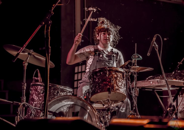 New Fries performs at Lee's Palace in Toronto on December 17, 2016. (Photo: Andrew Hartl/Aesthetic Magazine)