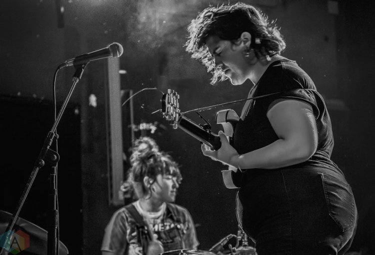 New Fries performs at Lee's Palace in Toronto on December 17, 2016. (Photo: Andrew Hartl/Aesthetic Magazine)