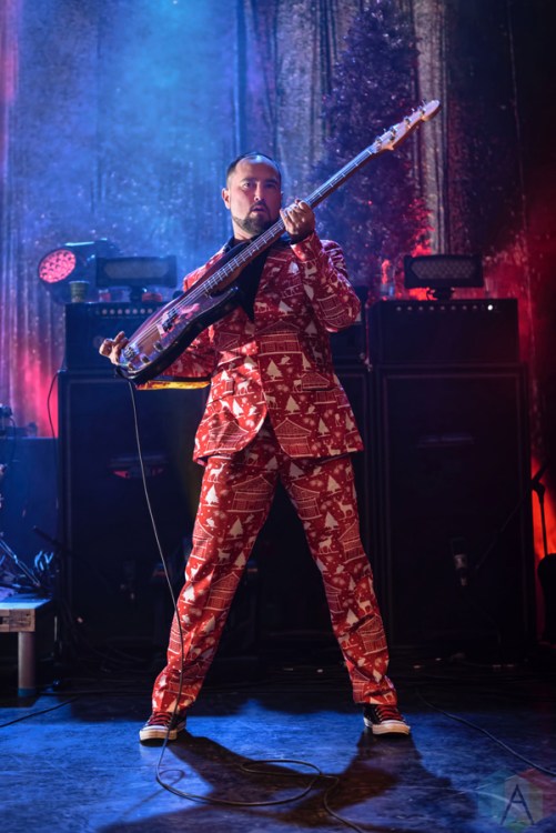 Stars performs at the Danforth Music Hall in Toronto on December 20, 2016. (Photo: Sue Sadzak/Aesthetic Magazine)