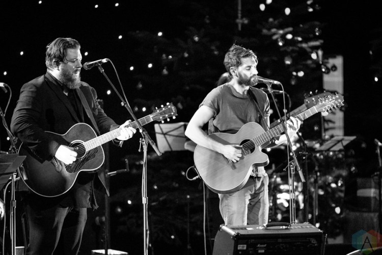 Tim Baker of Hey Rosetta performs at the 2016 Andy Kim Christmas Concert at the Queen Elizabeth Theatre in Toronto on December 7, 2016. (Photo: Brendan Albert/Aesthetic Magazine)