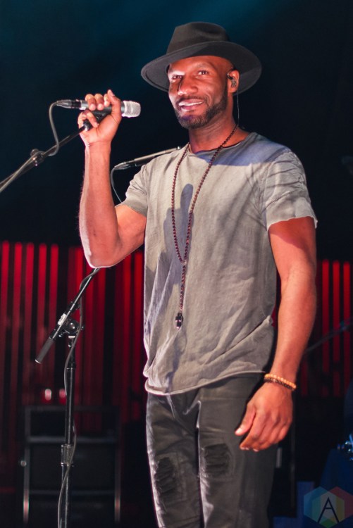 Tyrone Carreker performs at the Fillmore in Detroit on December 8, 2016. (Photo: Jennifer Boris/Aesthetic Magazine)