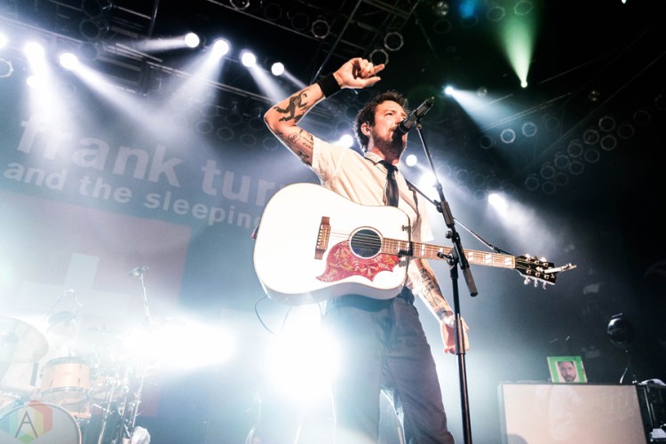 Frank Turner performs at the House of Blues in Chicago on January 23, 2017. (Photo: Katie Kuropas/Aesthetic Magazine)