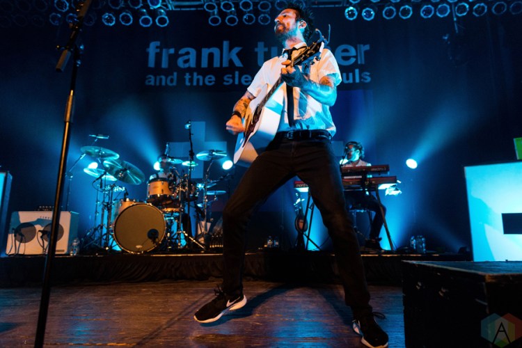 Frank Turner performs at the House of Blues in Chicago on January 23, 2017. (Photo: Katie Kuropas/Aesthetic Magazine)