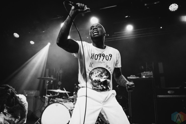Ho99o9 performs at Rock City in Nottingham, UK on January 21, 2017. (Photo: Gunnar Mallon/Aesthetic Magazine)