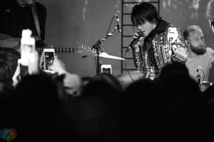 Leah Dou performs at Adelaide Hall in Toronto on January 21, 2017. (Photo: Jessie Lau/Aesthetic Magazine)