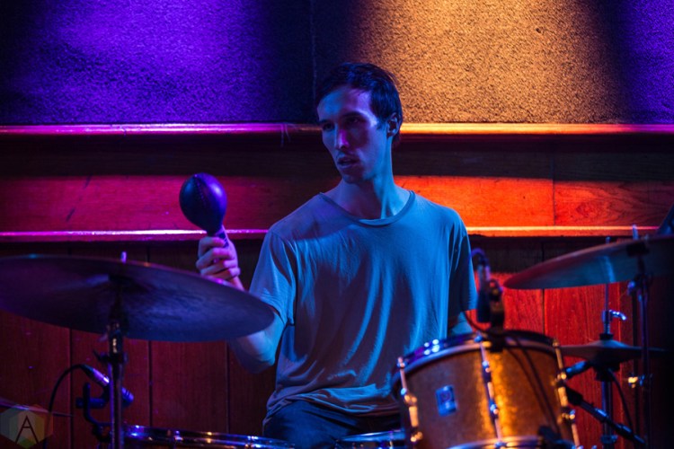 Sam Evian performs at Schubas Tavern in Chicago on January 11, 2017. (Photo: Brigid Gallagher/Aesthetic Magazine)