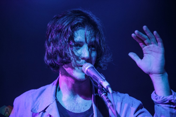 Sam Evian performs at Schubas Tavern in Chicago on January 11, 2017. (Photo: Brigid Gallagher/Aesthetic Magazine)