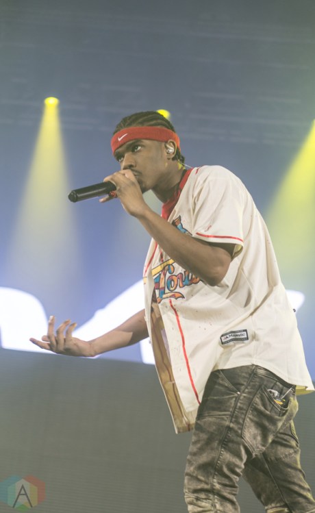 Smino performs at Reaction NYE at the Donald E. Stephenson Convention Center in Rosemont, IL on December 31, 2016. (Photo: Taylor Ohryn/Aesthetic Magazine)