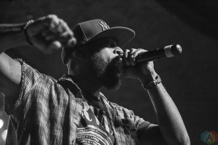 Talib Kweli performs at the Showbox in Seattle on January 24, 2017. (Photo: Daniel Hager/Aesthetic Magazine)