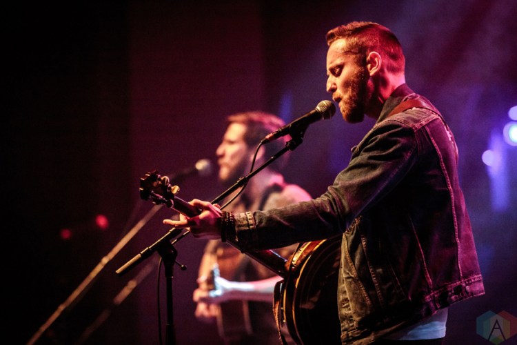 The Abrams perform at the Danforth Music Hall in Toronto on January 22, 2017. (Photo: David McDonald/Aesthetic Magazine)