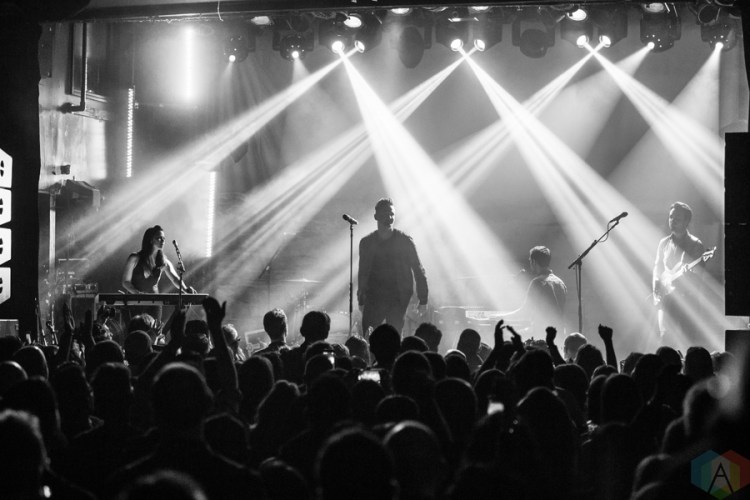 Tom Chaplin performs at the Mod Club in Toronto on January 24, 2017. (Photo: Brendan Albert/Aesthetic Magazine)