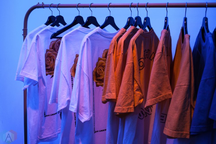 Fans shop at Big Sean's "I Decided" pop-up shop at 12 Ossington Ave in Toronto on February 3, 2017. (Photo: Shahnoor Ijaz/Aesthetic Magazine)