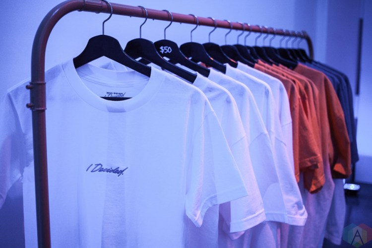 Fans shop at Big Sean's "I Decided" pop-up shop at 12 Ossington Ave in Toronto on February 3, 2017. (Photo: Shahnoor Ijaz/Aesthetic Magazine)