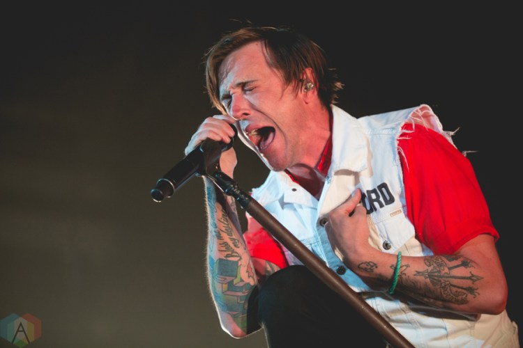 Billy Talent performs at the Abbotsford Centre in Abbotsford, BC on February 16, 2017. (Photo: Isaac Wray/Aesthetic Magazine)