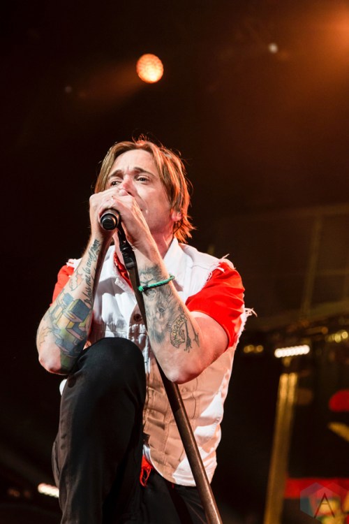 Billy Talent performs at the Air Canada Centre in Toronto on February 27, 2017. (Photo: Dale Benvenuto/Aesthetic Magazine)