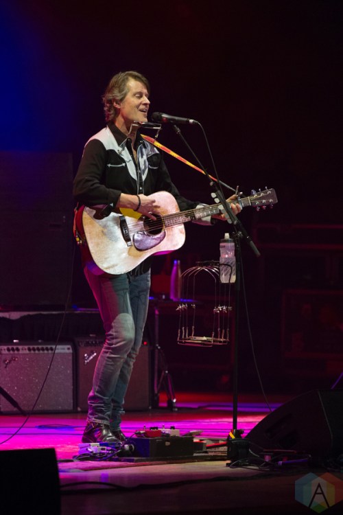 Blue Rodeo performs at Massey Hall in Toronto on February 2, 2017. (Photo: Mike Fowler/Aesthetic Magazine)