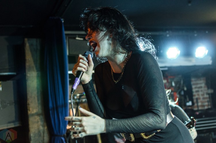 Dorothy performs at the Mercury Lounge in New York City on February 26, 2017. (Photo: Saidy Lopez/Aesthetic Magazine)