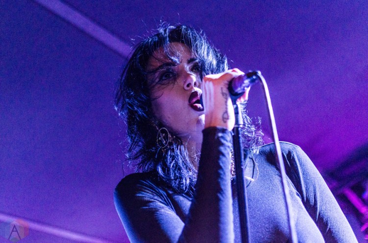 Dorothy performs at the Mercury Lounge in New York City on February 26, 2017. (Photo: Saidy Lopez/Aesthetic Magazine)