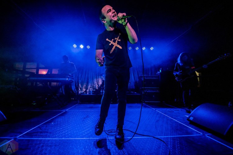 Future Islands performs at House of Vans in Chicago on February 3, 2017. (Photo: Joshua Mellin/Aesthetic Magazine)