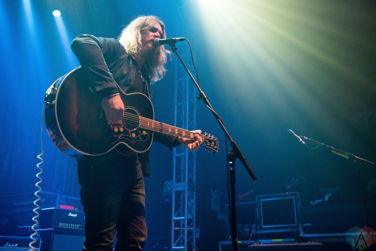 Israel Nash performs at O2 Academy Leeds in Leeds, UK on February 19, 2017. (Photo: Gunnar Mallon/Aesthetic Magazine)