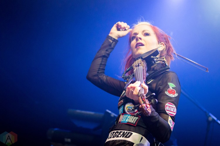 Lindsey Stirling performs at Livewire in Scottsdale, Arizona on February 10, 2017. (Photo: Meghan Lee/Aesthetic Magazine)