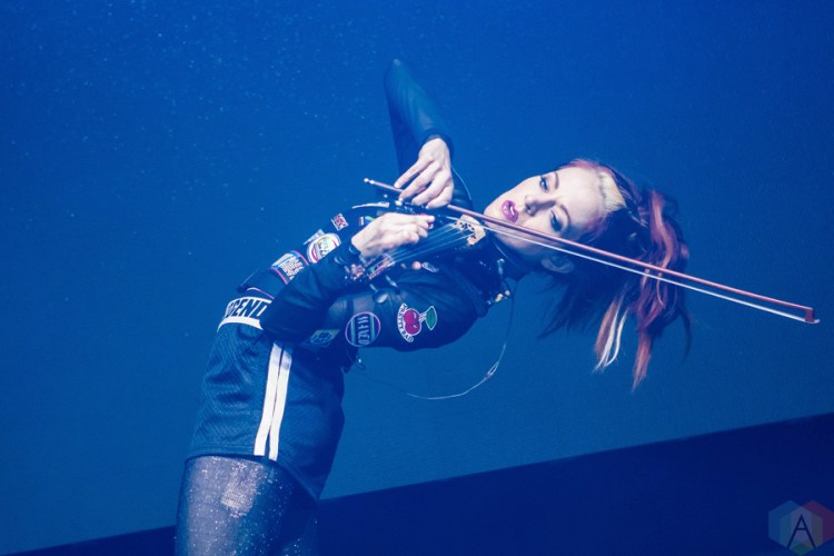 Lindsey Stirling performs at Livewire in Scottsdale, Arizona on February 10, 2017. (Photo: Meghan Lee/Aesthetic Magazine)