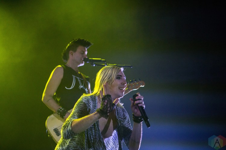Marianas Trench performs at the Save On Foods Memorial Centre in Victoria, B.C on February 12, 2017. (Photo: Tyson Elder/Aesthetic Magazine)