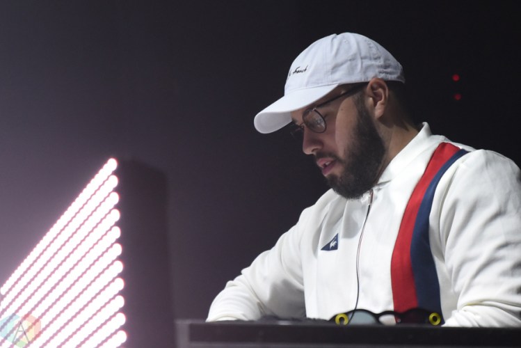 Mercer performs at the Danforth Music Hall in Toronto on February 25, 2017. (Photo: Jaime Espinoza/Aesthetic Magazine)