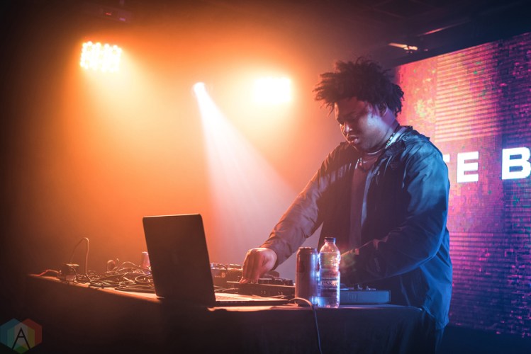 Monte Booker performs at the Velvet Underground in Toronto on February 16, 2017. (Photo: Mike Nguyen/Aesthetic Magazine)