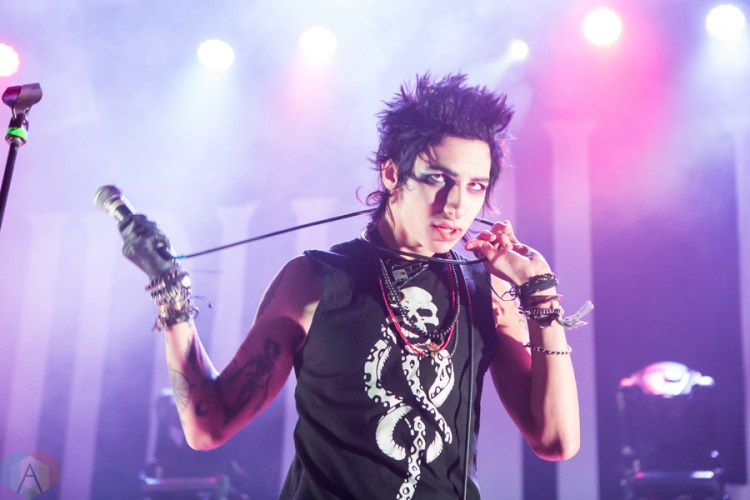 Palaye Royale performs at the Opera House in Toronto on February 15, 2017. (Photo: Katrina Lat/Aesthetic Magazine)