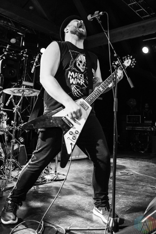 Red City Radio performs at the Showbox SoDo in Seattle on January 31, 2017. (Photo: Kevin Tosh/Aesthetic Magazine)